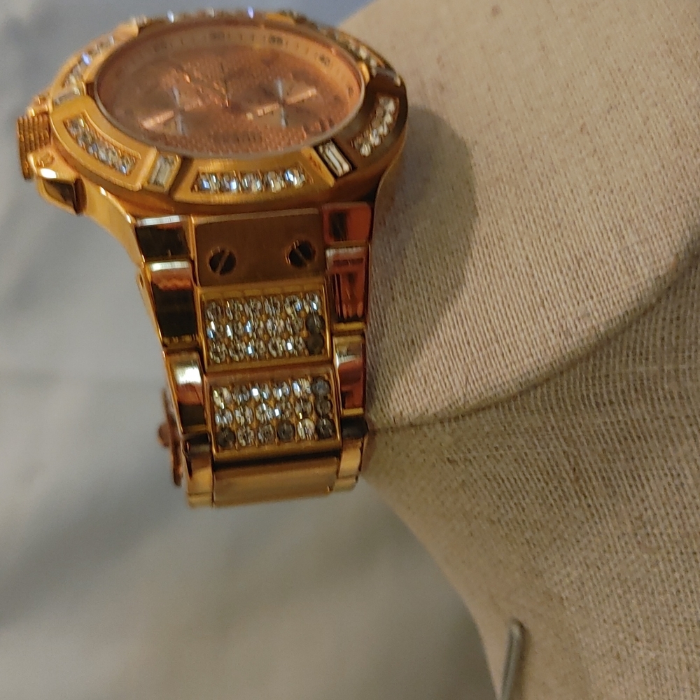Guess Watch - Picture 2 of 8